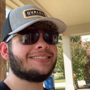 Meet your Posher, Brandon